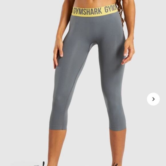 GymShark NWOT Cropped Seamless Leggings Logo Elastic Waistband Gray Yellow Sz S - Picture 1 of 10